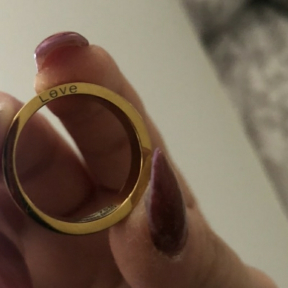 Ring - Picture 4 of 5